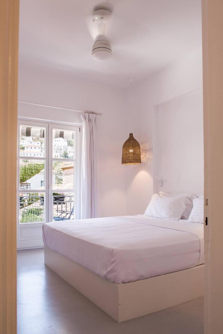 Nesea Boutique Aparthotel Hydra (Saronic Islands)